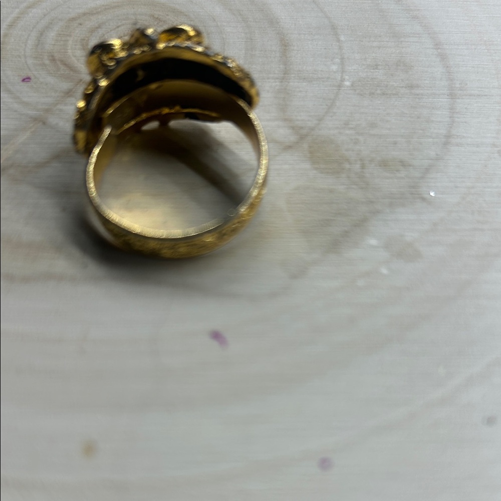 Intricate Gold Owl Ring with Ruby Highlights - Picture 3 of 5
